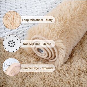 Fluffy Microfiber Rug with Non-Slip Dot